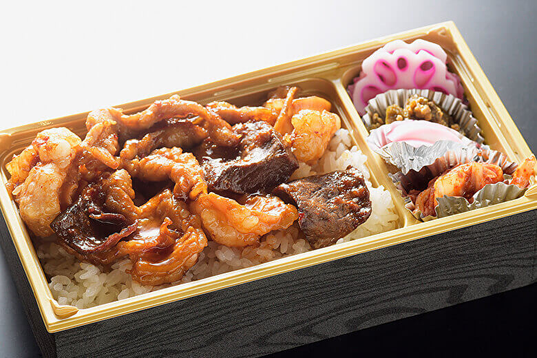 仙台牛ミックスホルモン弁当(サラダなし)