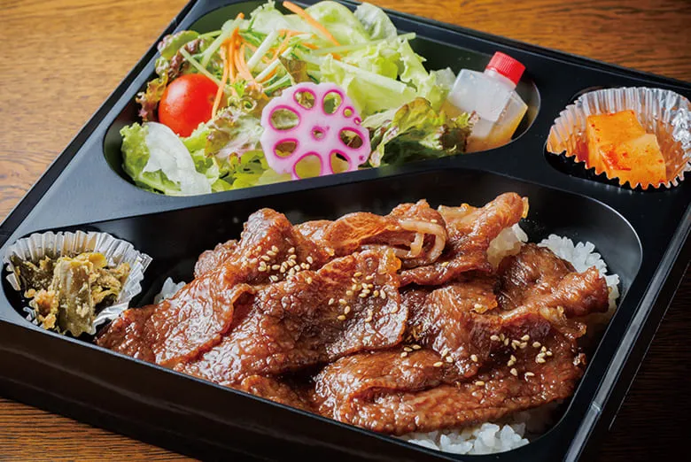 仙台牛カルビ・ロース弁当(サラダあり)