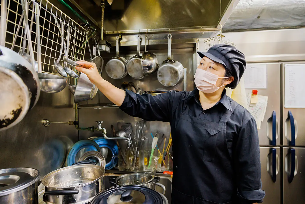 キッチンスタッフ